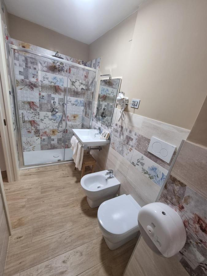 Lucyben Guesthouse Cascia Buitenkant foto